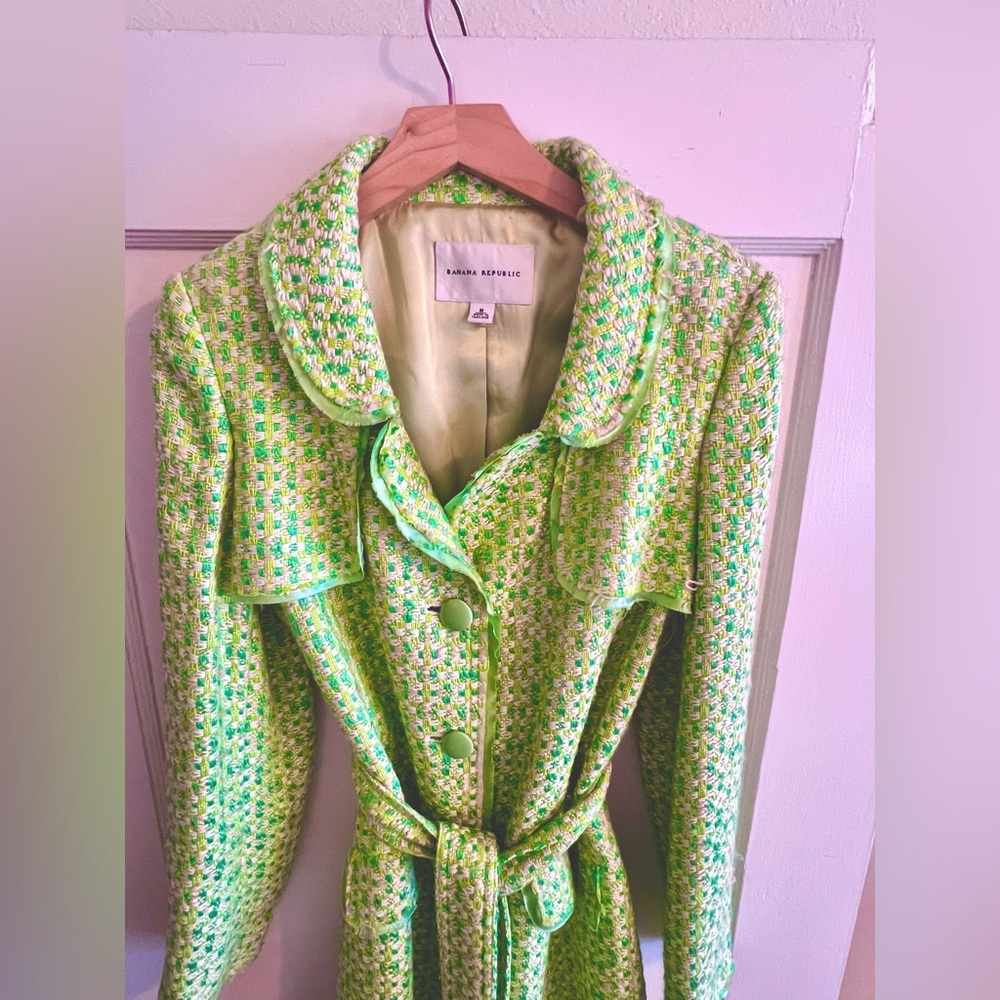 Woven spring green ladies dress coat size M (6/8)